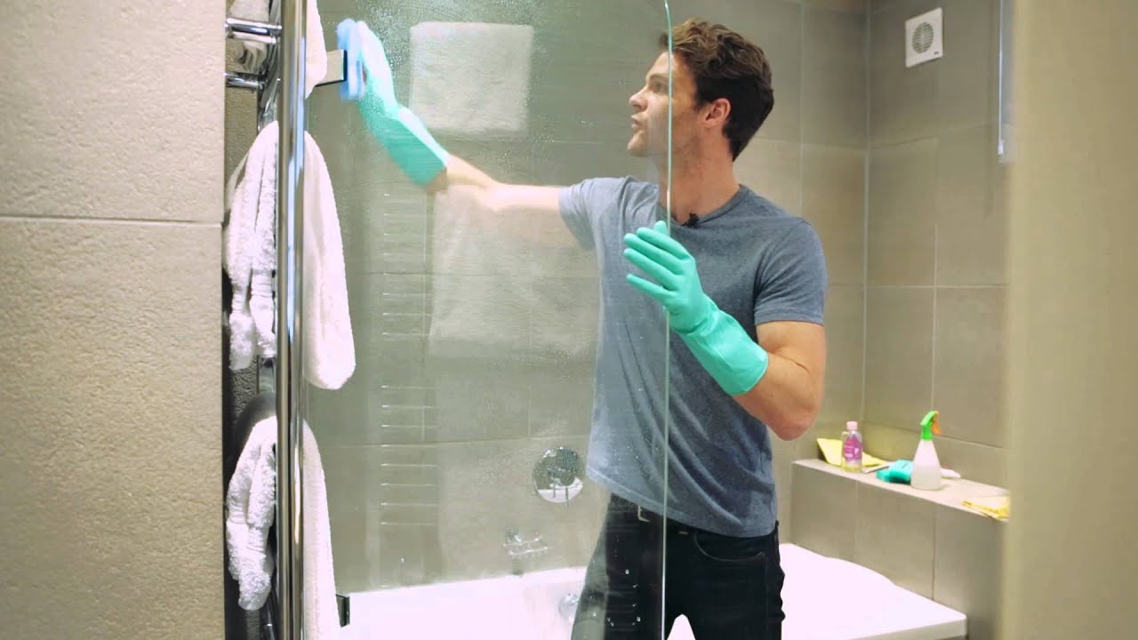 How to: Clean a Shower Screen